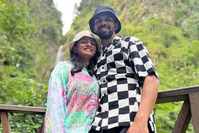 ସିଲି ପଏଣ୍ଟ୍‌: କାରବୀୟରେ ଲୋନାଭିଲା ଅନୁଭବ ନେଲେ ଗାଏକ୍ବାଡ