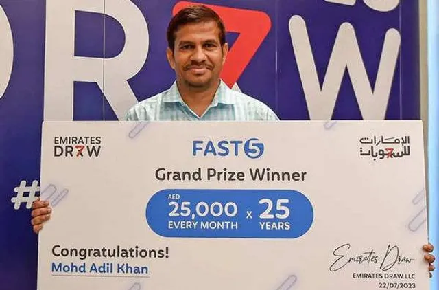 ‘ୟୁଏଇ’ରେ ଲଟେରି ଜିଣିଲେ ଉତ୍ତର ପ୍ରଦେଶ ବ୍ୟକ୍ତି: ୨୫ ବର୍ଷ ଯାଏଁ ପାଇବେ ମାସିକ ୫.୫ ଲକ୍ଷ ଟଙ୍କା