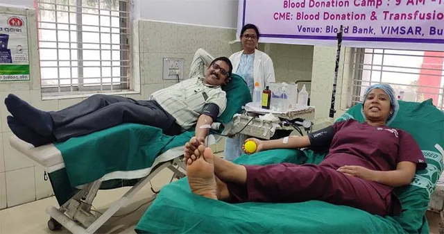 ରକ୍ତଦେଇ ଡାକ୍ତର ଦିବସ ପାଳିଲେ ଭିମ୍‌ସାରର ଡାକ୍ତର