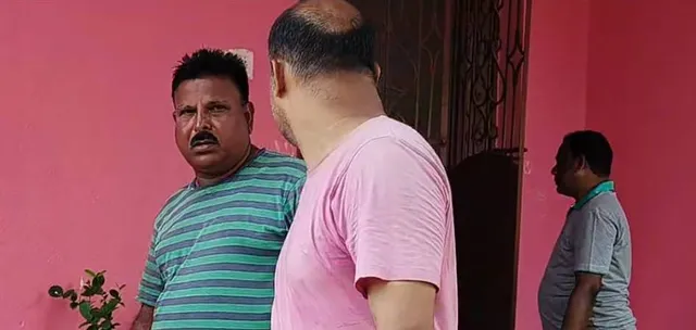 ୮ ହଜାର ଟଙ୍କା ନେଉଥିଲେ, ଭିଜିଲାନ୍ସ ହାତରେ ଧରା ପଡ଼ିଲେ କିଆକଟା ଥାନା ଏଏସଆଇ