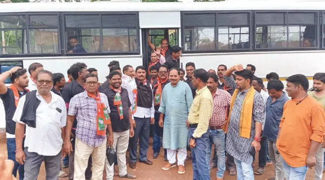 କଳାପୋଷାକ ପିନ୍ଧି ବିଜେପିର ବିରୋଧ ପ୍ରଦର୍ଶନ