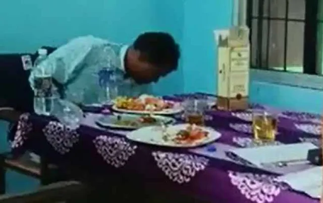 ଅଫିସ୍‌ରେ ମଦ ପିଇ ଫସିଲେ ଯନ୍ତ୍ରୀ, କାର୍ଯ୍ୟାନୁଷ୍ଠାନ ପାଇଁ ନିର୍ଦ୍ଦେଶ