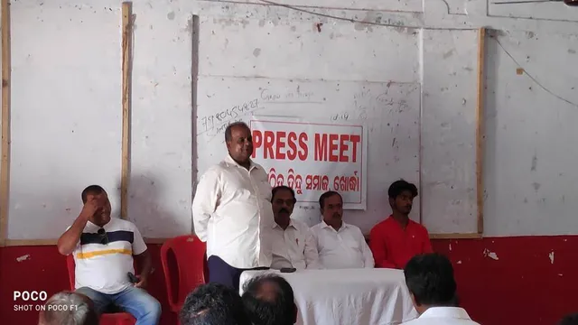 ‘ଖୋର୍ଦ୍ଧାରେ ଅପରାଧିକ କାର୍ଯ୍ୟ ପଛରେ ପୁଲିସର ପ୍ରୋତ୍ସାହନ’