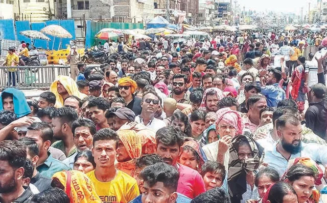 ଦୁଃସହ ହେଲାଣି ମହାପ୍ରଭୁଙ୍କ ଦର୍ଶନ, ତାତିଯାଉଛି ଭକ୍ତଙ୍କ ପାଦ