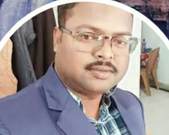 ତିହିଡ଼ିରେ ଚାଞ୍ଚଲ୍ୟ: ସରକାରୀ କ୍ୱାର୍ଟର୍ସରୁ କନେଷ୍ଟବଳଙ୍କ ଝୁଲନ୍ତା ମୃତଦେହ ଉଦ୍ଧାର