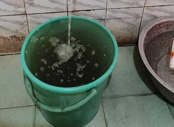 ନଳ ପାଣି ଗୋଳିଆ, ଜଳ କିଣୁଛନ୍ତୁ ପୌରବାସୀ