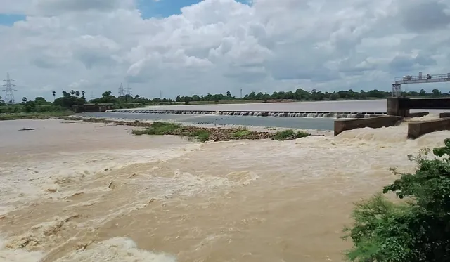 ବୈତରଣୀ ଉପର ମୁଣ୍ଡରେ ଲଗାଣ ବର୍ଷା: ବନ୍ୟା ଆଶଙ୍କା