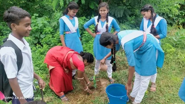 ଆଦ୍ଵିକା କାର୍ଯ୍ୟକ୍ରମରେ ନାଗରିକ ଦାୟିତ୍ବ ବୋଧ ଓ ବୃକ୍ଷରୋପଣ