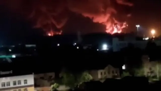 ରୁଷ୍‌ର ପସ୍କୋଭ୍‌ ବିମାନ ବନ୍ଦରରେ ଡ୍ରୋନ୍‌ ଆକ୍ରମଣ; ଭୟଙ୍କର ଅଗ୍ନିକାଣ୍ଡ ଘଟି ୪ ବିମାନ ନଷ୍ଟ