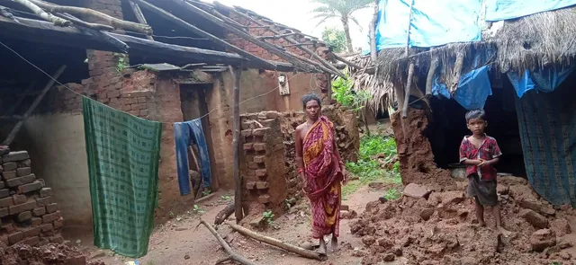 ଅଭାବ ବଢ଼ାଇଲା ଦଂପତିଙ୍କ ଚିନ୍ତା; ସ୍ତ୍ରୀ ଉଚ୍ଚ ରକ୍ତଚାପ ଓ ସ୍ବାମୀ ଗାମୁଛାରେ ଜୀବନ ହାରିଲେ