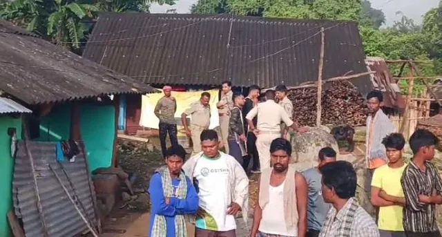 ଗୁଣିଆ ସନ୍ଦେହରେ ଦୁର୍ବୃତ୍ତମାନେ ସଂଘବଦ୍ଧ ଭାବେ ଦମ୍ପତିଙ୍କୁ ହାଣିଲେ, ୧୬ ଅଟକ