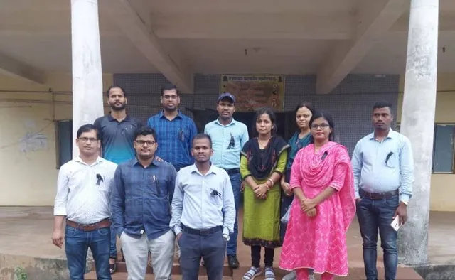 ୫୪୦୦ ଗ୍ରେଡ୍‌ ପେ ଦାବିରେ କଳାବ୍ୟାଜ ପିନ୍ଧିଲେ ଏସଏସବି ଅଧ୍ୟାପକ