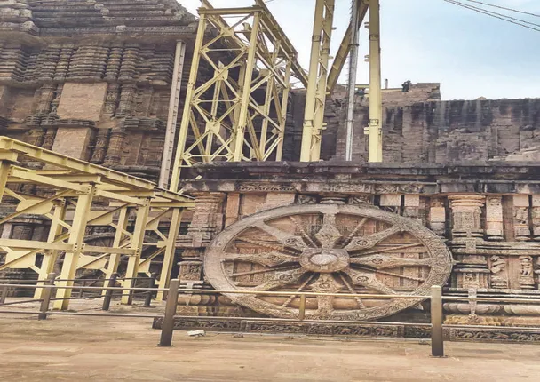 କୋଣାର୍କ କାରୁକାର୍ଯ୍ୟକୁ କ୍ଷତି ପହଞ୍ଚାଇବ ବିମ୍‌!