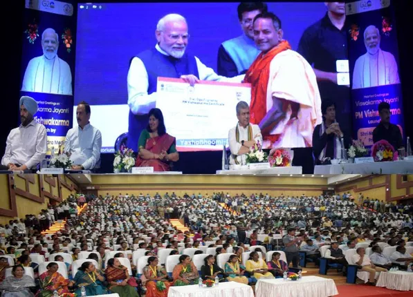 ‘ପିଏମ୍ ବିଶ୍ୱକର୍ମା’ ଯୋଜନାର ଶୁଭାରମ୍ଭ: ସାମିଲ ହେଲା ୧୮ଟି କୌଳିକ ବୃତ୍ତି