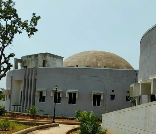 ଭିତ୍ତିପ୍ରସ୍ତରକୁ ୪ ବର୍ଷ ପୂରିଲା: ସରୁନି ପ୍ଲାନେଟାରିଅମ୍‌ ନିର୍ମାଣ, ବସିନି ବିଦ୍ୟୁତ୍‌ ଟ୍ରାନ୍ସଫର୍ମର