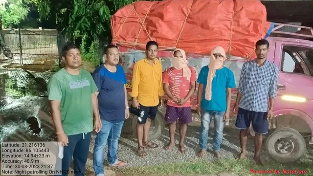 ଅଙ୍ଗାର ବୋଝେଇ ଗାଡ଼ି ଜବତ, ଦୁଇ ଗିରଫ