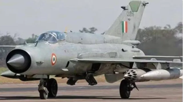 ପୁରୁଣା ମିଗ୍‌-୨୧ ଓ ୨୩କୁ ପର୍ଯ୍ୟାୟକ୍ରମେ ହଟାଇବ ବାୟୁସେନା; ଆଉ ୧୦୦ଟି ନୂଆ ତେଜସ୍ ଲଢ଼ୁଆ ବିମାନ କିଣିବ