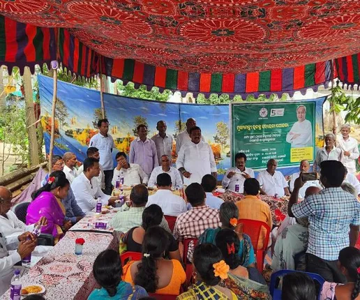 ବିଜେଡ଼ିରେ ଯୋଗଦେଲେ ବିଜେପି ଓ କଂଗ୍ରେସ୍‌ର ଶତାଧୀକ କର୍ମୀ