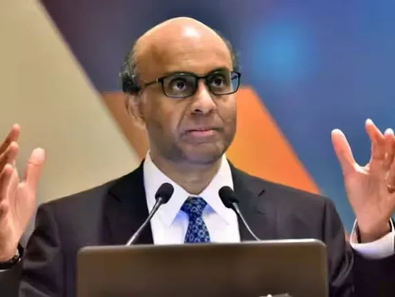 ସିଙ୍ଗାପୁରର ନୂଆ ରାଷ୍ଟ୍ରପତି ଭାବେ ଶପଥ ନେଲେ ମୂଳ ଭାରତୀୟ ଥର୍ମନ ସନମୁଗରତ୍ନମ