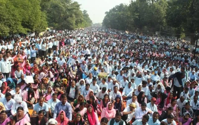 ଚେତାବନୀ ଦେଲା ଶିକ୍ଷକ ସଂଘ; ଫେବ୍ରୁଆରି ୭ରୁ ଧାରଣା ଦେବେ ୩୦ ହଜାର ଶିକ୍ଷକ-ଶିକ୍ଷୟିତ୍ରୀ