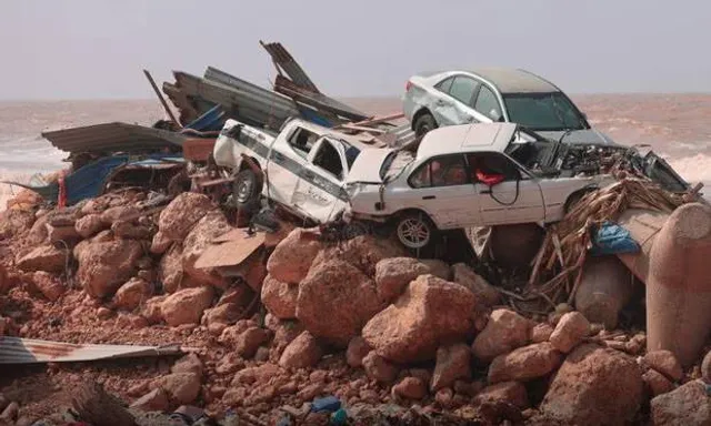 ବାତ୍ୟା ‘ଡାନିଏଲ୍‌’ ଯୋଗୁଁ ଲିବ୍ୟାରେ ବର୍ଷା ଓ ବନ୍ୟା; ସମୁଦ୍ରକୁ ଭାସି ଯାଇ ୨୦୦୦ ମୃତ, ଅସଂଖ୍ୟ ନିଖୋଜ