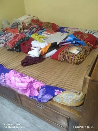 ପୁଲିସଙ୍କ ଘରେ ଡକାୟତି, ଗ୍ରିଲ ତାଡି ଘରେ ପଶି ମହିଳାଙ୍କୁ ଆକ୍ରମଣ କରି ଲୁଟିନେଲେ ଟଙ୍କା ଆଉ ସୁନା