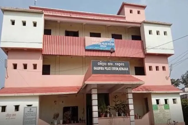 ବିଦ୍ୟାଳୟ ପରିସରରୁ ମହିଳାଙ୍କ ଝୁଲନ୍ତା ମୃତଦେହ ଉଦ୍ଧାର: ହତ୍ୟା ସନ୍ଦେହ