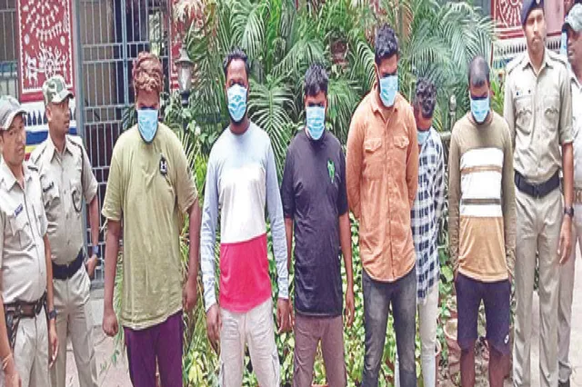 ପୁଲିସ ହାବୁଡ଼ରେ ୬ ବେପାରୀ, ୪ ହଜାର କଫ୍‌ ସିରପ୍‌ ଜବତ