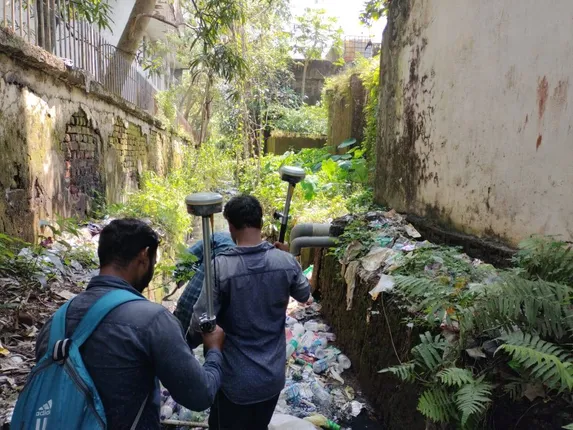 ବର୍ଷାଜଳ ନିଷ୍କାସନ ପାଇଁ ୫ଟି ବଡ଼ ନାଳର ପୁନଃରୁଦ୍ଧାର ପାଇଁ ସର୍ଭେ 