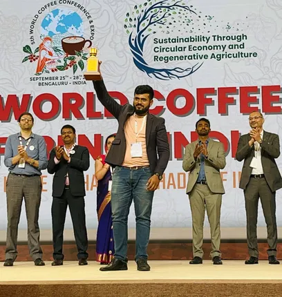 ବିଶ୍ବ କଫି ସମ୍ମିଳନୀ: ଯୁବ ଉଦ୍ୟୋଗୀ ସମ୍ବିତ ପଣ୍ଡାଙ୍କ ‘କୋରାପୁଟ ଏ-୧ କଫି’କୁ ମିଳିଲା ଫ୍ଲେଭର ଅଫ୍ ଇଣ୍ଡିଆ ମାନ୍ୟତା