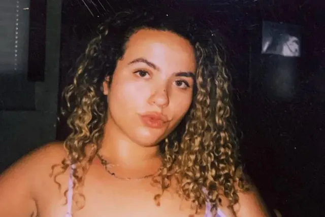 ଶବଗଦା ଭିତରେ ୭ ଘଣ୍ଟା ଲୁଚି ଜୀବନ ବଞ୍ଚାଇଲେ ଇସ୍ରାଏଲ୍‌ ସଙ୍ଗୀତ ମହୋତ୍ସବକୁ ଯାଇଥିବା ଯୁବତୀ