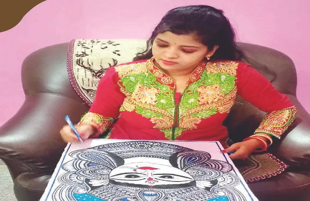 ଶିକ୍ଷୟିତ୍ରୀଙ୍କ ସୃଜନ ନିଶା: ଅଦରକାରୀ ଦ୍ରବ୍ୟରୁ ତିଆରି କରୁଛନ୍ତି ଆକର୍ଷଣୀୟ ସାମଗ୍ରୀ