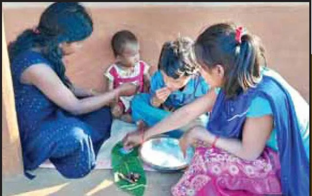 ଅର୍ଥନୀତିରେ ଆଗୁଆ କେନ୍ଦୁଝରରେ ଜୁଆଙ୍ଗ ପଛୁଆ: ୮୦ ବର୍ଷର ଜେଜେମା କୋଳରେ ୪ ଅନାଥ