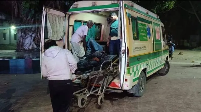 ବାଇକ୍‌ ଦୁର୍ଘଟଣା: ୨ ଗୁରୁତର ଯୁବକଙ୍କୁ ବୁର୍ଲା ସ୍ଥାନାନ୍ତର