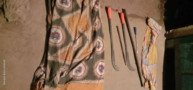 ଡକାୟତି ଉଦ୍ୟମ ପଣ୍ଡ: ଫାଙ୍କା ଗୁଳିଚାଳନା କରି ଦୁର୍ବୃତ୍ତ ଫେରାର, ବାଇକ୍ ସହ ମାରଣାସ୍ତ୍ର ଜବତ