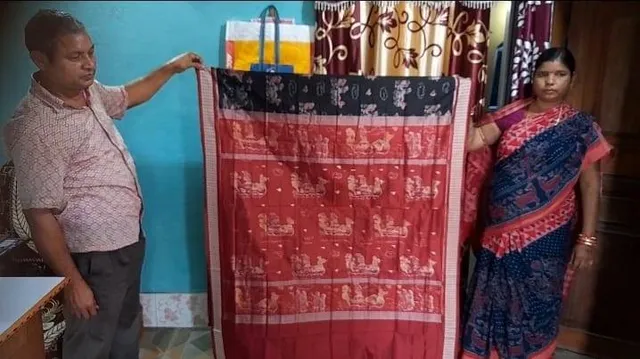 ପାଟଶାଢ଼ିରେ ବୋଇତ ବନ୍ଦାଣ: ଚର୍ଚ୍ଚାରେ ବାନ୍ଧଶିଳ୍ପୀ ମଙ୍ଗଲୁ ମେହେର