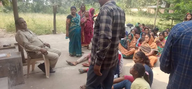 ପୁଲିସକୁ ଚକମା ଦେଇ ଫେରାର ହେଲା ମୋବାଇଲ୍‌ ଲୁଟେରା ଅଭିଯୁକ୍ତ, ଫାଣ୍ଡି ଘେରିଲେ ମହିଳା