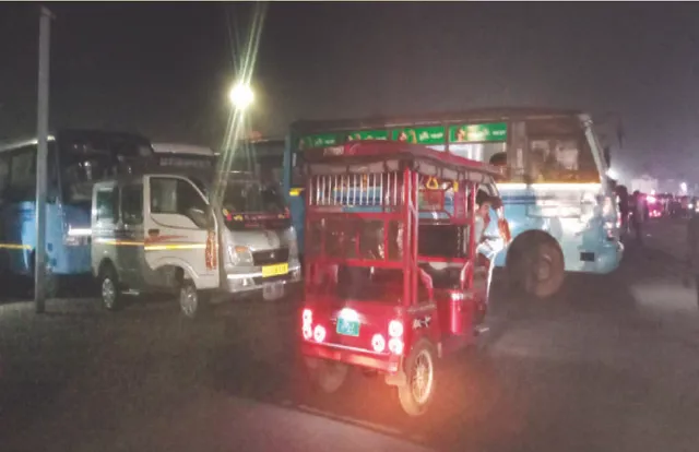 ଟାଉନ୍‌ ବସ୍‌ରେ ଲାଗିଲାନି ରେଟ୍‌ ଚାର୍ଟ: ପର୍ଯ୍ୟଟକଙ୍କଠାରୁ ଆଦାୟ ହେଉଛି ମନଇଚ୍ଛା ଭଡ଼ା