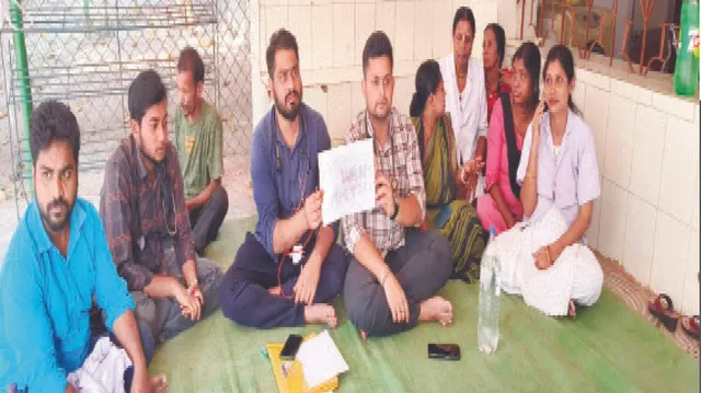 ପୁଣି ଚର୍ଚ୍ଚାରେ କାଲିମେଳା ଡାକ୍ତରଖାନା: ଡାକ୍ତରଙ୍କ ବିରୋଧରେ ଡାକ୍ତରଙ୍କ ଧାରଣା