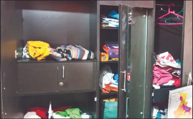 ମାରୁତିବିହାର ଚାନ୍ଦନିବାସରୁ ଡକାୟତି: ଲୁଟେରା ପଚାରିଲା, ଘରେ ଟଙ୍କା କାହିଁକି ରଖିନ?