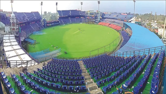 ବାରବାଟୀକୁ ଫେରିବ ଟେଷ୍ଟ୍‌ ମ୍ୟାଚ୍‌! ପ୍ରସ୍ତୁତି ଶେଷ ପର୍ଯ୍ୟାୟରେ, ରେଡ୍‌ ଫିକ୍ସ୍‌ ମାଟିରେ ପିଚ୍‌ ପ୍ରସ୍ତୁତ