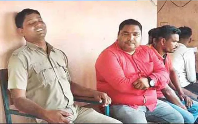 ଦୁର୍ଘଟଣାକୁ କେନ୍ଦ୍ରକରି କଟକରୁ ଯୁବକଙ୍କୁ ଅପହରଣ: ଢେଙ୍କାନାଳରୁ ଉଦ୍ଧାର, ୨ ଗିରଫ