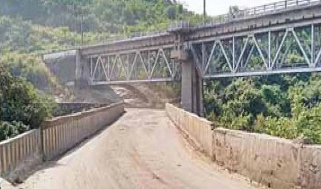 ବିପଦରେ ଶତାୟୁ ଝଞ୍ଜାବତୀ ପୋଲ: ବାରମ୍ବାର ବଦଳୁଛି ନୂଆ ପୋଲ ଡିଜାଇନ୍‌