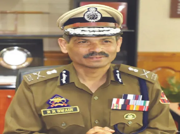 ଜମ୍ମୁକଶ୍ମୀର ପୁଲିସ ମହାନିର୍ଦ୍ଦେଶକ ଦାୟିତ୍ବ ନେ‌ଲେ ରଶ୍ବିରଂଜନ