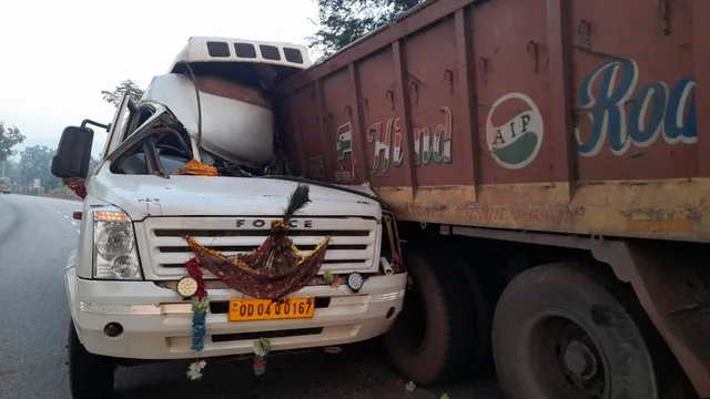 ମର୍ମନ୍ତୁଦ ସଡ଼କ ଦୁର୍ଘଟଣା: ଜଣେ ମୃତ,ଜଣେ ଗୁରୁତର