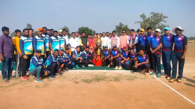 ସର୍ବ ଭାରତୀୟ ଲୁତୁରପଙ୍କ କ୍ରିକେଟ କପ୍: କ୍ବାର୍ଟର ଫାଇନାଲରେ ଏସ୍‌ଡିସିଏ ସୋନପୁର