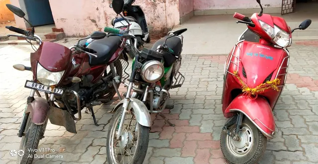 ଉଦ୍ଧାର ହେଲା ଚୋରି ବାଇକ୍‌, ୪ ଗିରଫ