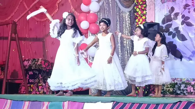 ‘ଶୃଙ୍ଖଳାକୁ ମାନି ଚଳିବା ଓ କଠିନ ପରିଶ୍ରମ କଲେ ଜୀବନରେ ସଫଳତା ମିଳିଥାଏ’