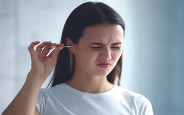 କାନରୁ ଗଇ କାଢ଼ିବା ବିପଜ୍ଜନକ, ଶ୍ରବଣଶକ୍ତି ହ୍ରାସର ଆଶଙ୍କା ବି ଥାଏ