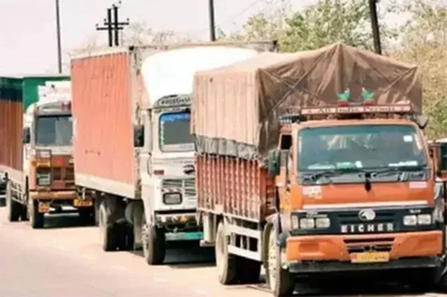 ବିନା ନମ୍ବରପ୍ଲେଟ୍‌ ଯାନଙ୍କ ଆତଙ୍କ: ବେଆଇନ ଖଣିଜ ଚାଲାଣରେ ନିୟୋଜିତ